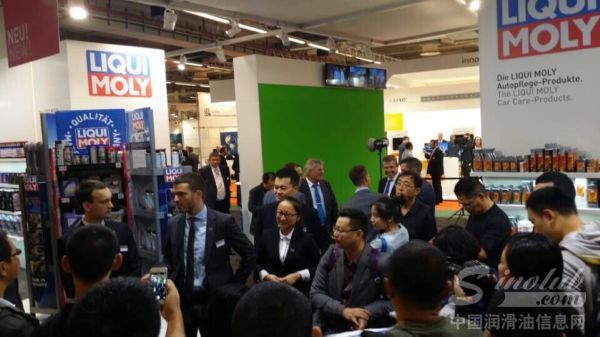 德国力魔携国内优质经销商参加2014年法兰克福汽车用品展