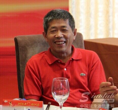 中国润滑油技术资深专家、中国石化石油化工科研院高级工程师李云鹏先生莅临中华答谢会