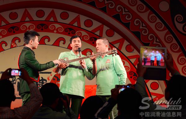 中国石化带“特殊观众”看火箭发射圆航天梦