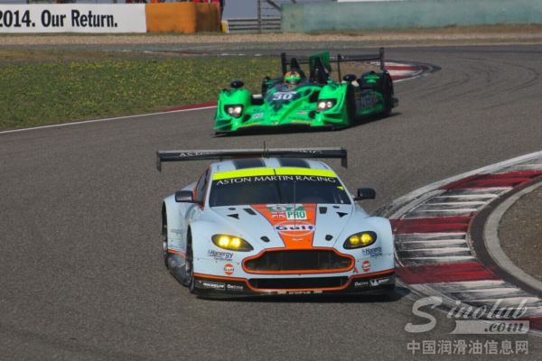 阿斯顿马丁赛车