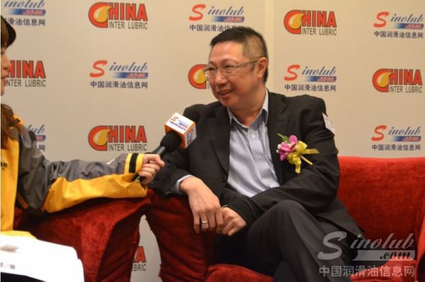 叶氏润滑油副总经理黄文俊先生接受中国润滑油信息网记者采访