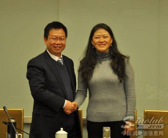 龙蟠科技石俊峰董事长