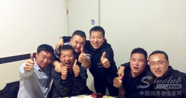 彼凌驰无锡经销商合影