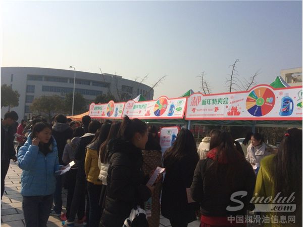 南京高校学生热捧3E清伊洗衣液