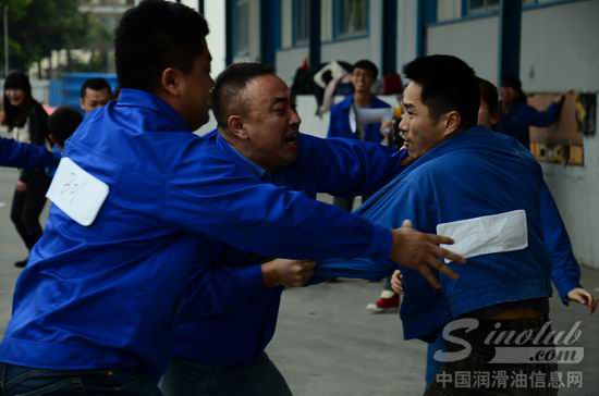 玉柴马石油润滑油公司年会期间举行游园活动迎新春