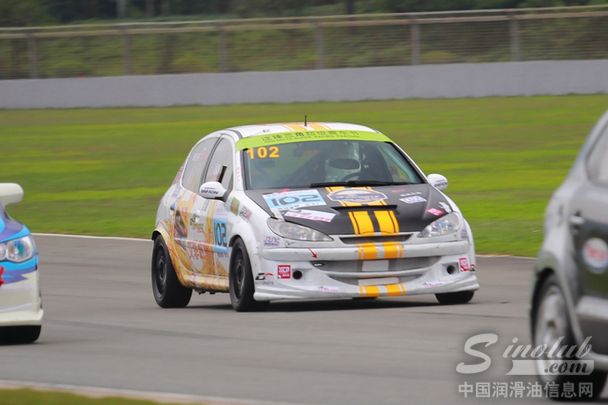 艾菲·耐特机油亮相泛珠赛车节