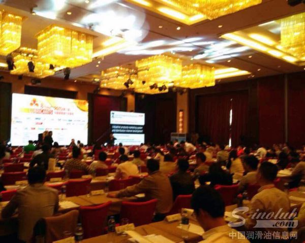 金雪驰闪亮登场第八届中国润滑油行业聚焦