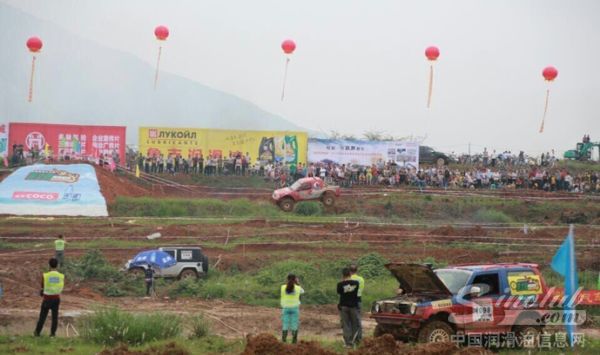 鲁克润滑油助力“两岸四地场地汽车越野挑战赛”圆满落幕!