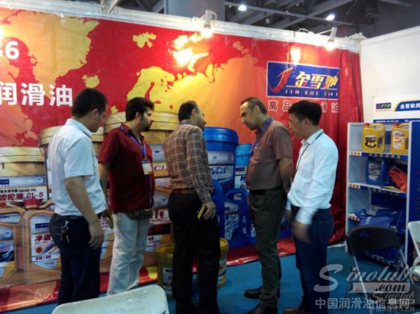 金雪驰亮相2015第十三届中国(广州)国际汽车零部件展览会