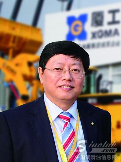 厦工总裁白飞平